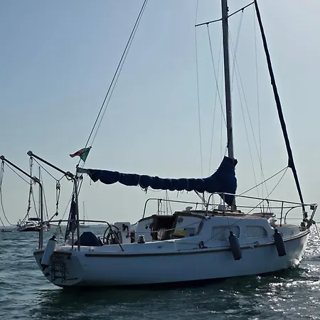 Casa Barco Liberdade * فارو