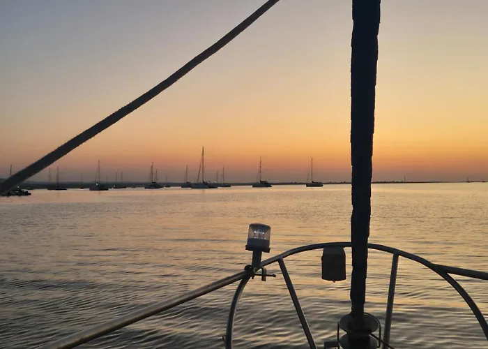 Casa Barco Liberdade Tekne