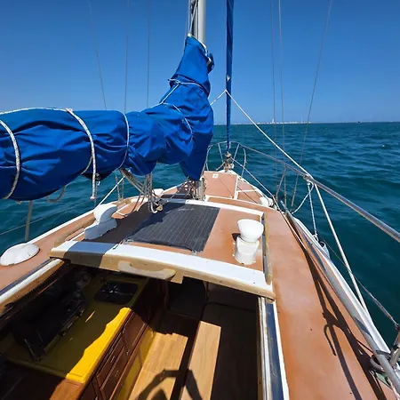 船上ホテル Casa Barco Liberdade ファロ